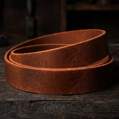 Striscia di cuoio di bufalo - Handwax - 3,5-4mm, 140cm, 33/38mm - Cognac – CraftPoint